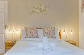 Imperial Horseferry Road Apartment